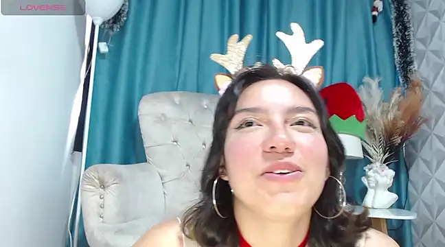 Snapshot of salome_Queenx chatting on 12/12/24, 03:48 salome Queenx online show from 12/12/24, 03:48