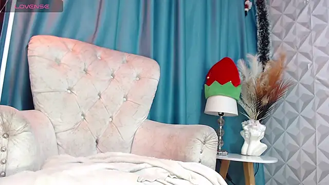 Snapshot of salome_Queenx chatting on 12/29/24, 03:24 salome Queenx online show from 12/29/24, 03:24