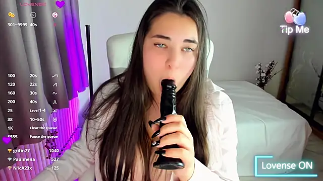 Lillianhot68 online show from 01/27/25, 10:49