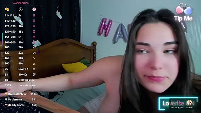 Lillianhot68 online show from 03/04/25, 02:21