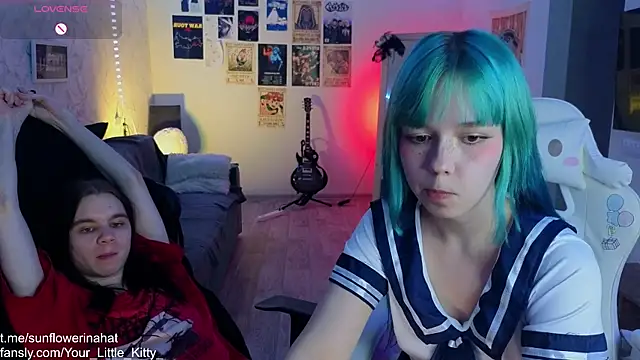 Snapshot of 812sunflowerinahat chatting on 03/09/25, 07:48 812sunflowerinahat online show from 03/09/25, 07:48