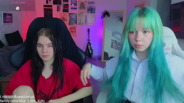 Snapshot of 812sunflowerinahat chatting on 03/20/25, 11:38 812sunflowerinahat online show from 03/20/25, 11:38