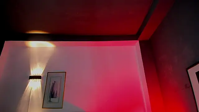 Snapshot of Travistanner_28 chatting on 12/14/25, 04:34 Travistanner 28 online show from 12/14/25, 04:34