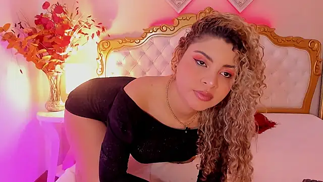 ScarlettDuran online show from 02/19/25, 07:48