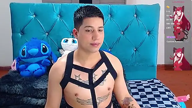 Snapshot of Randy_horny chatting on 10/09/25, 06:39 Randy horny online show from 10/09/25, 06:39