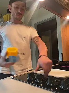 Gman143187 online show from 10/14/25, 08:20