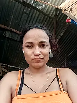 luna hell online show from 12/11/24, 12:02