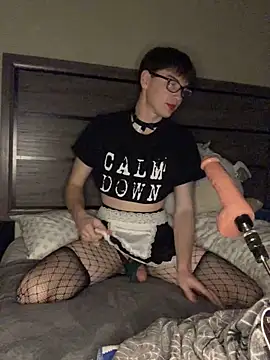 YourFavTwinkie online show from 12/23/24, 07:28