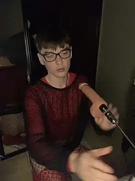 YourFavTwinkie online show from 02/06/25, 07:24