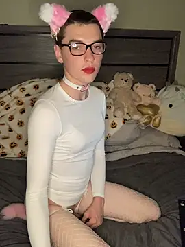 YourFavTwinkie online show from 11/09/25, 05:50