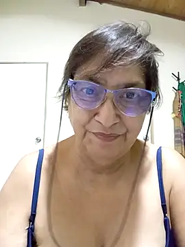 florecita69 online show from 10/12/25, 01:15