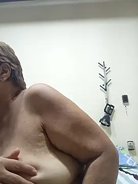 florecita69 online show from 02/22/26, 01:29