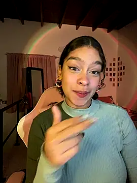 Snapshot of Arteatenea__ chatting on 11/30/25, 06:06 Arteatenea online show from 11/30/25, 06:06