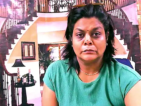 indianCherryPie online show from 09/19/25, 05:42