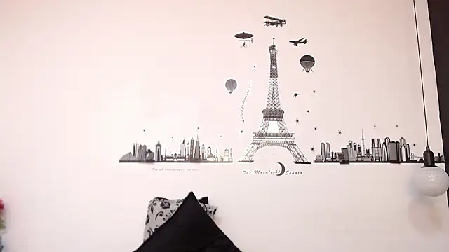 Snapshot of brendamaz chatting on 02/17/25, 12:10 brendamaz online show from 02/17/25, 12:10