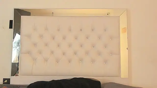 brendamaz online show from 12/17/25, 11:27