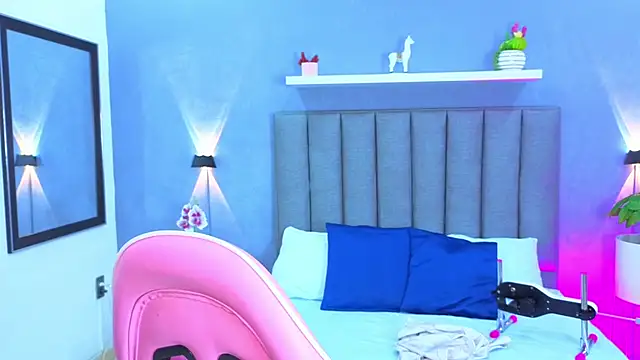 angelica dymond online show from 10/07/25, 12:13