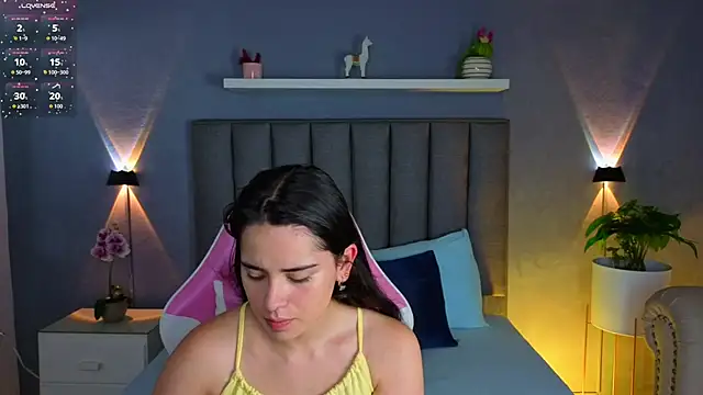 angelica dymond online show from 10/22/25, 12:27