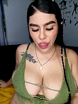 BigTits Kitty online show from 03/13/26, 06:42