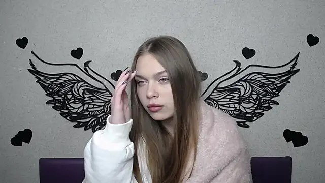 LaraPika online show from 02/05/26, 07:35