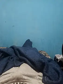 Snapshot of 1995eduardo chatting on 02/07/25, 08:44 1995eduardo online show from 02/07/25, 08:44