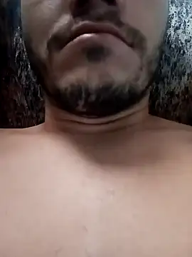 Snapshot of 1995eduardo chatting on 02/25/25, 04:10 1995eduardo online show from 02/25/25, 04:10