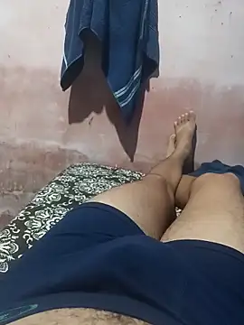 Snapshot of 1995eduardo chatting on 03/17/25, 02:19 1995eduardo online show from 03/17/25, 02:19