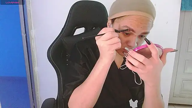 giuliana andrade online show from 02/17/26, 12:29