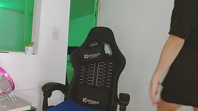 giuliana andrade online show from 03/16/26, 11:31