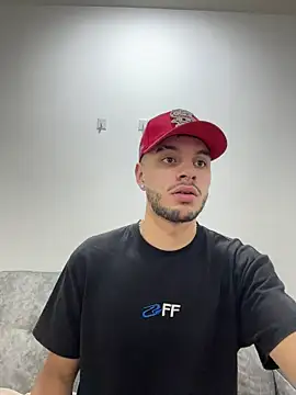 Amadeo Wild online show from 09/23/25, 03:59