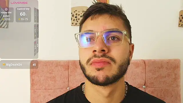 Amadeo Wild online show from 11/17/25, 02:56