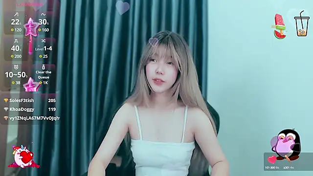 Snapshot of -Poison-Ivy- chatting on 12/30/24, 01:15 -Poison-Ivy- online show from 12/30/24, 01:15