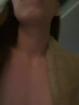 Snapshot of lola_tentatiion chatting on 03/19/25, 10:31 lola tentatiion online show from 03/19/25, 10:31