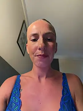 lola tentatiion online show from 07/11/26, 07:38