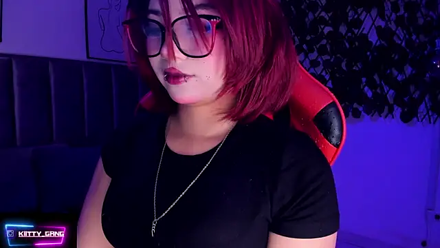 Snapshot of Kitty_Gang chatting on 01/10/26, 02:24 Kitty Gang online show from 01/10/26, 02:24