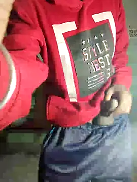 Snapshot of indiancouple09 chatting on 01/11/25, 12:01 indiancouple09 online show from 01/11/25, 12:01