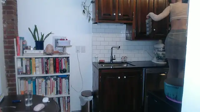 MaeDaybaby online show from 02/18/25, 11:41