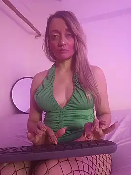 emma collson online show from 01/09/26, 01:52