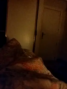 Snapshot of JoanBig@xh chatting on 12/20/25, 03:02 JoanBigxh online show from 12/20/25, 03:02