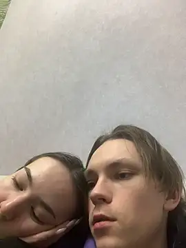 Alex17am online show from 11/21/25, 09:13