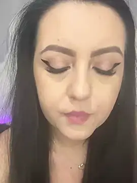 Snapshot of Ariel__Blossom chatting on 01/10/25, 08:15 Ariel Blossom online show from 01/10/25, 08:15