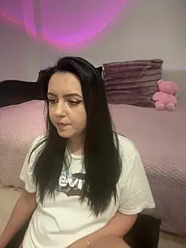 Snapshot of Ariel__Blossom chatting on 01/20/25, 08:07 Ariel Blossom online show from 01/20/25, 08:07