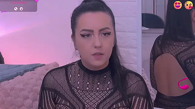 Snapshot of Ariel__Blossom chatting on 09/10/25, 06:13 Ariel Blossom online show from 09/10/25, 06:13