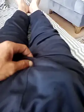 Snapshot of 510915asi chatting on 09/13/25, 03:23 510915asi online show from 09/13/25, 03:23