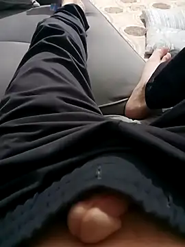 Snapshot of 510915asi chatting on 10/15/25, 08:42 510915asi online show from 10/15/25, 08:42