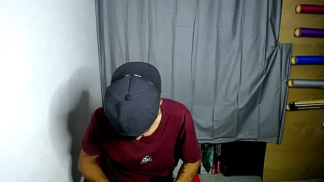 Snapshot of freddy_romas chatting on 01/31/25, 01:54 freddy romas online show from 01/31/25, 01:54