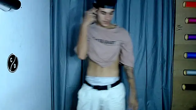 Snapshot of freddy_romas chatting on 02/08/25, 12:49 freddy romas online show from 02/08/25, 12:49