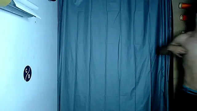 Snapshot of freddy_romas chatting on 02/17/25, 01:36 freddy romas online show from 02/17/25, 01:36
