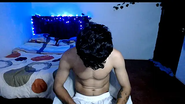 Snapshot of freddy_romas chatting on 09/12/25, 01:17 freddy romas online show from 09/12/25, 01:17