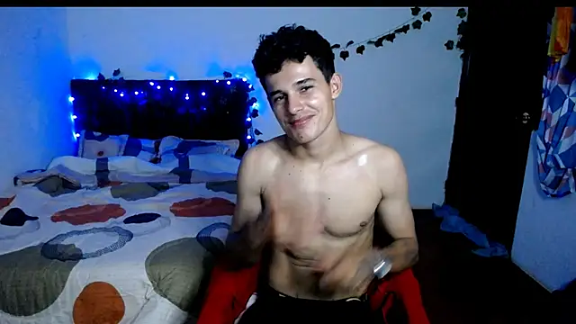 Snapshot of freddy_romas chatting on 09/13/25, 11:15 freddy romas online show from 09/13/25, 11:15
